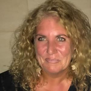 Meet your Posher, Eileen